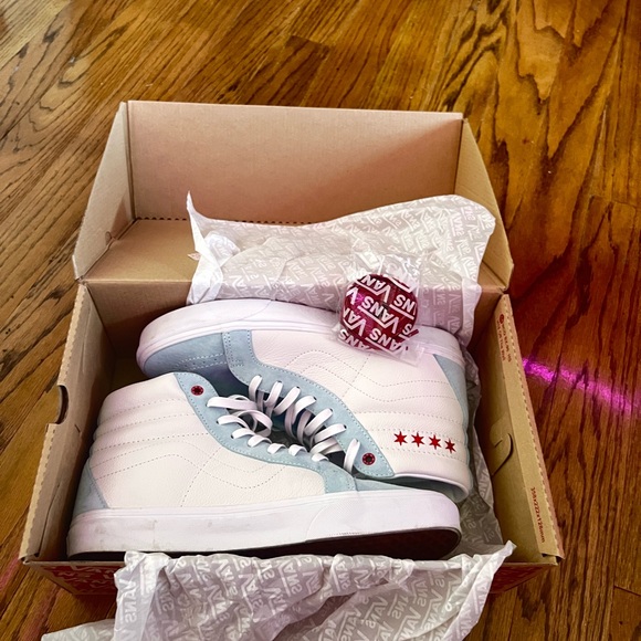 CHICAGO HIGH TOP VANS - Picture 3 of 7